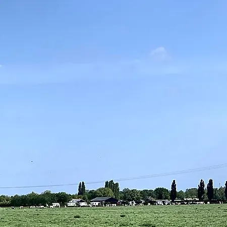 호텔 61 Aan Het Water *