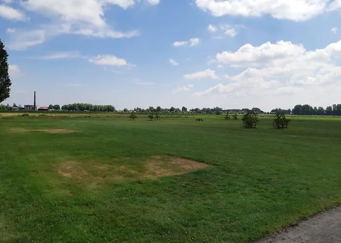 מלון 61 Aan Het Water