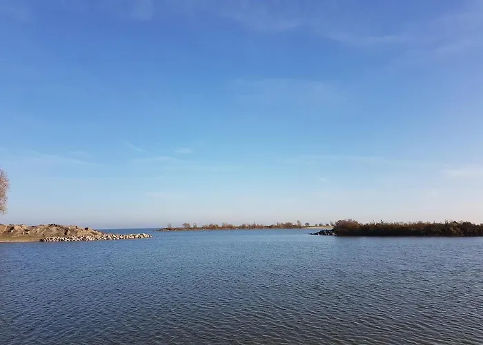 מלון 61 Aan Het Water *