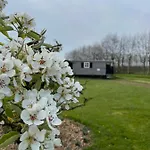 61 Aan Het Water * Medemblik